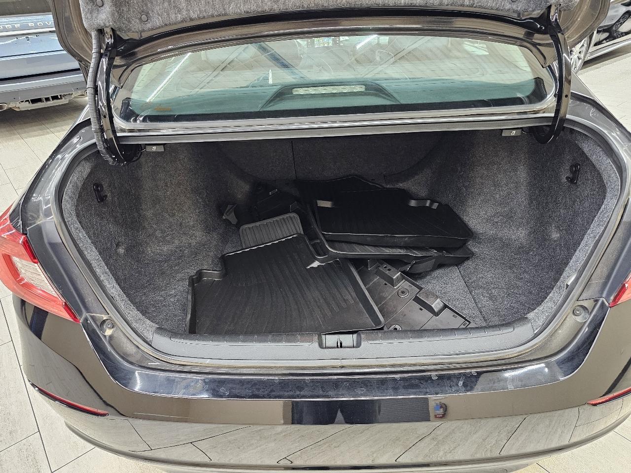 Honda Accord Hybrid EX 2021