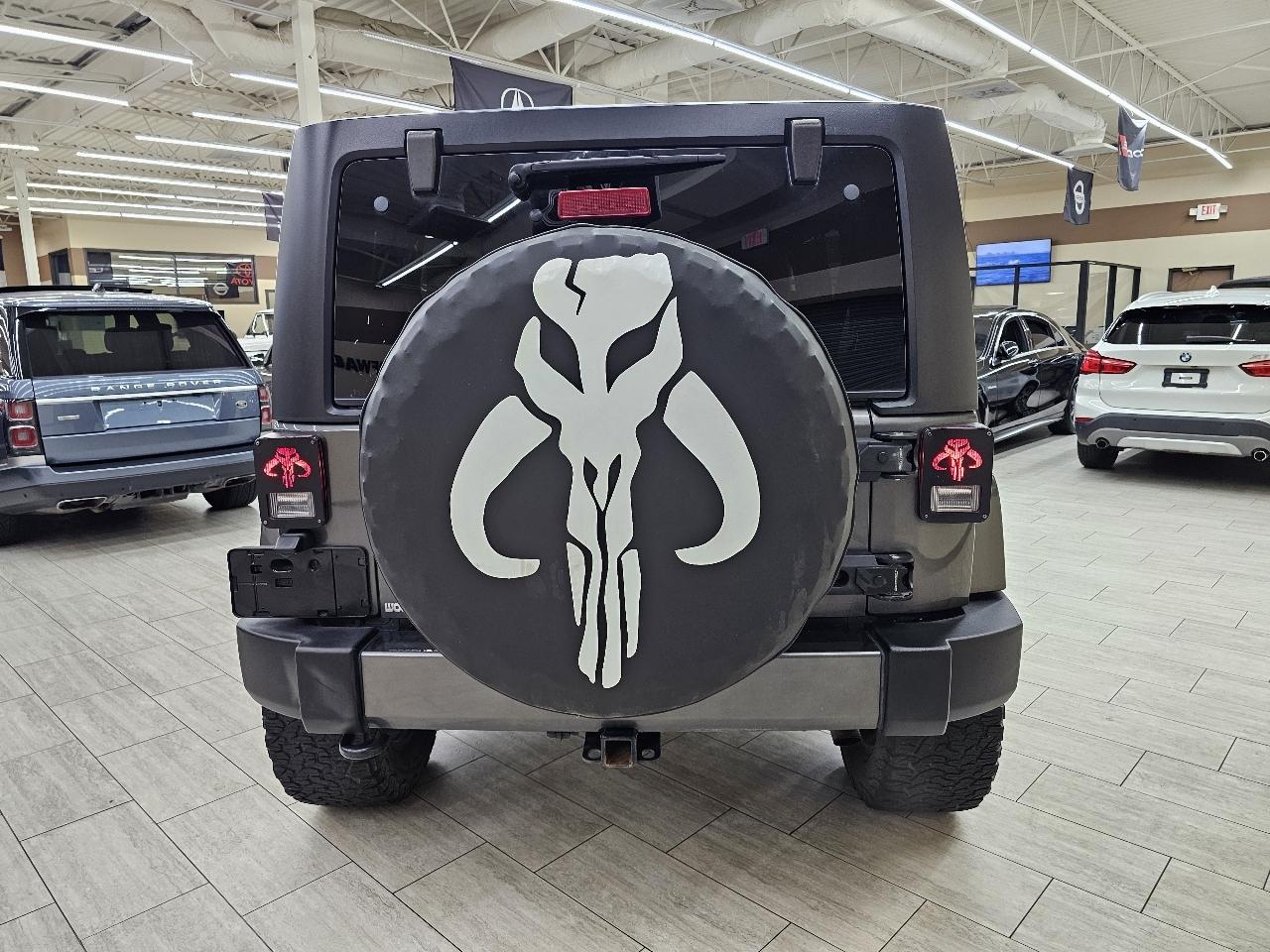 Jeep Wrangler Unlimited Sahara 4WD 2017