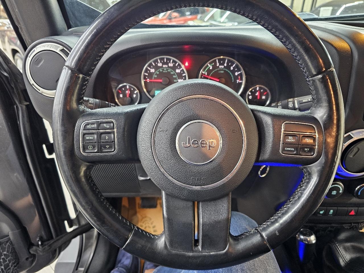 Jeep Wrangler Unlimited Sahara 4WD 2017