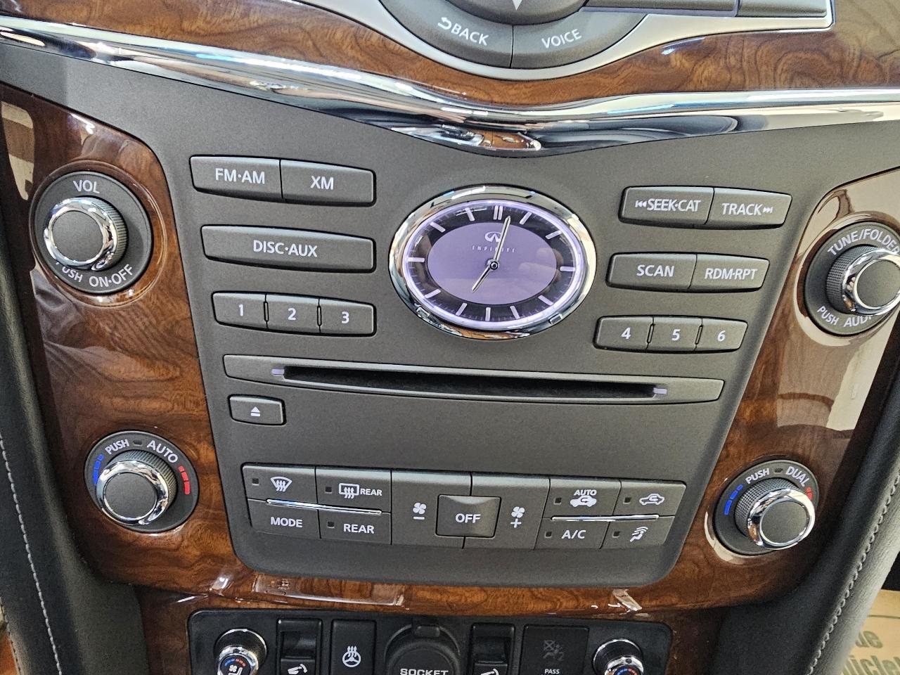 Infiniti QX80 4WD 2017