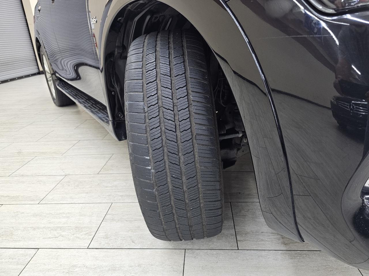 Infiniti QX80 4WD 2017