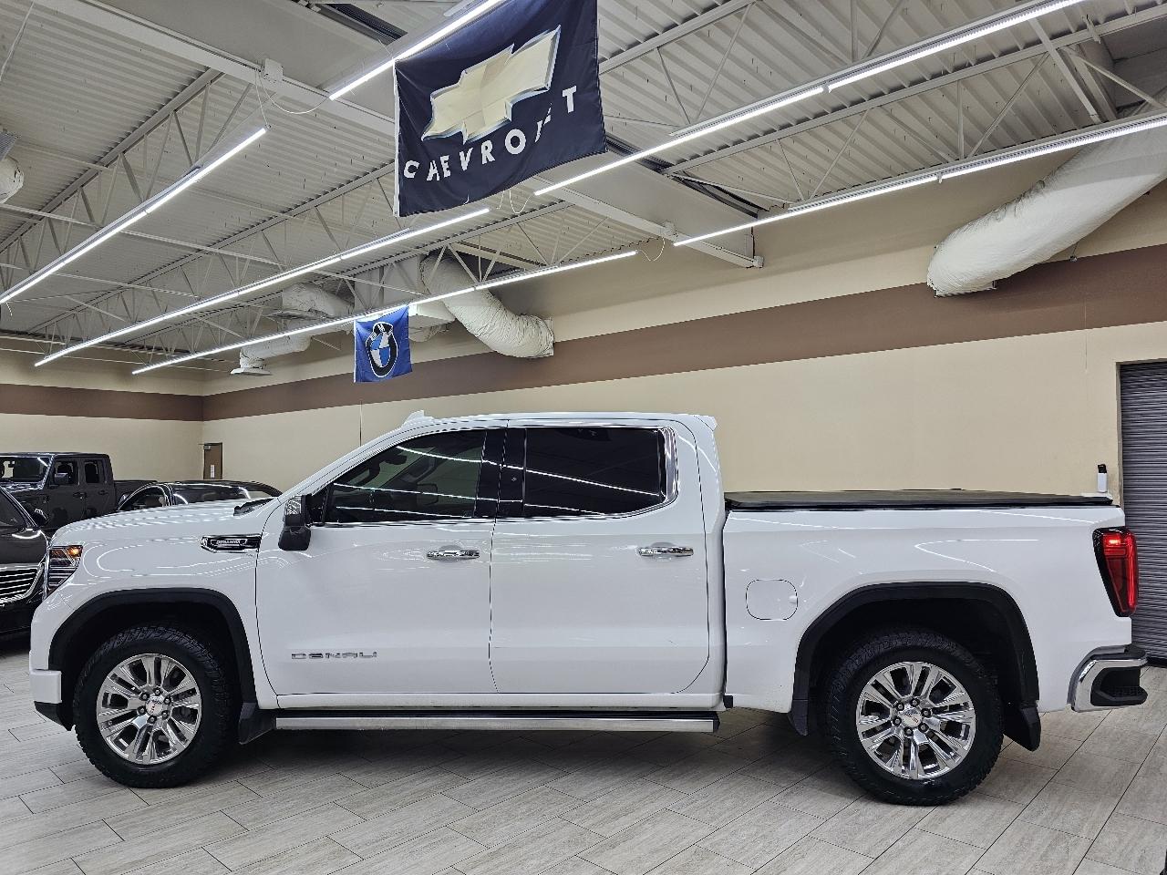 GMC Sierra 1500 Denali Crew Cab Short Box 4WD 2023