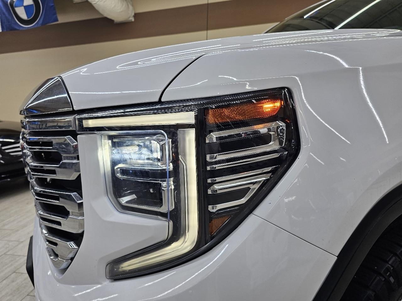 GMC Sierra 1500 Denali Crew Cab Short Box 4WD 2023