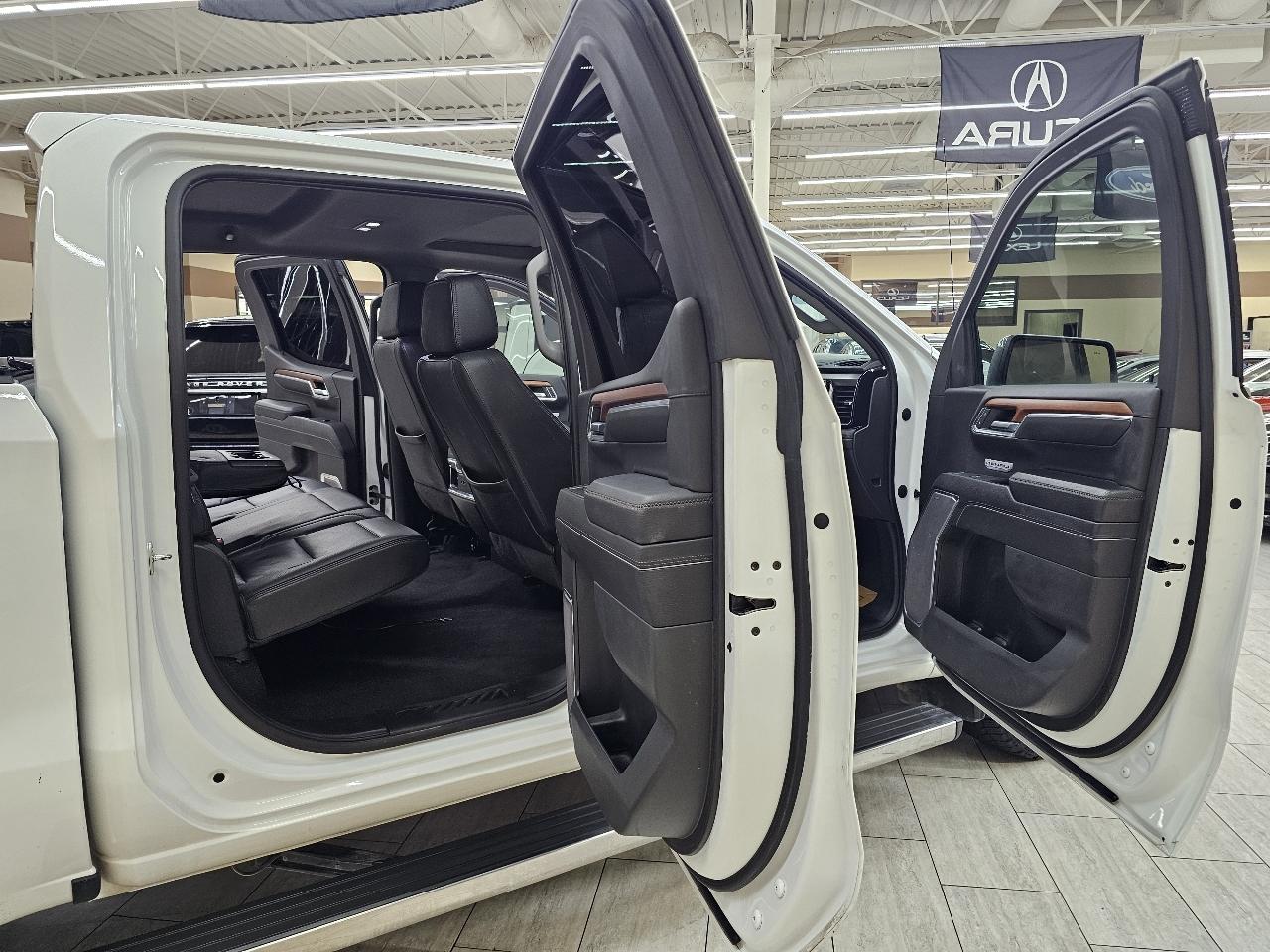 GMC Sierra 1500 Denali Crew Cab Short Box 4WD 2023