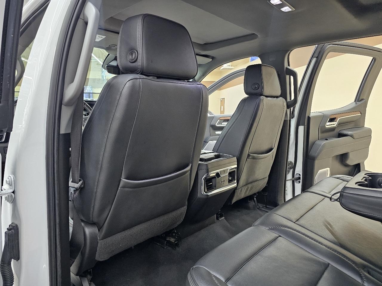 GMC Sierra 1500 Denali Crew Cab Short Box 4WD 2023