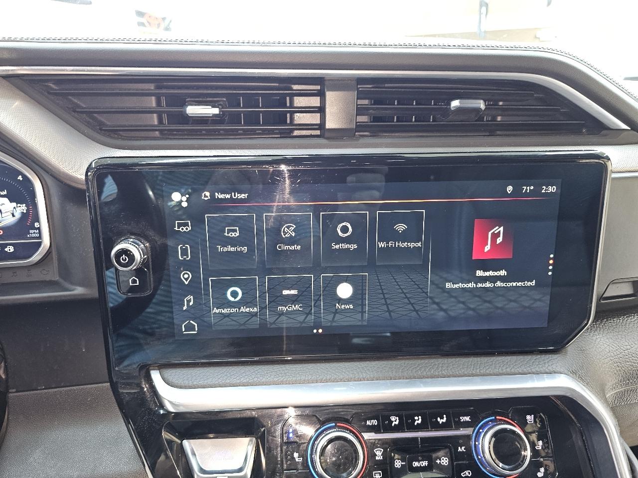 GMC Sierra 1500 Denali Crew Cab Short Box 4WD 2023