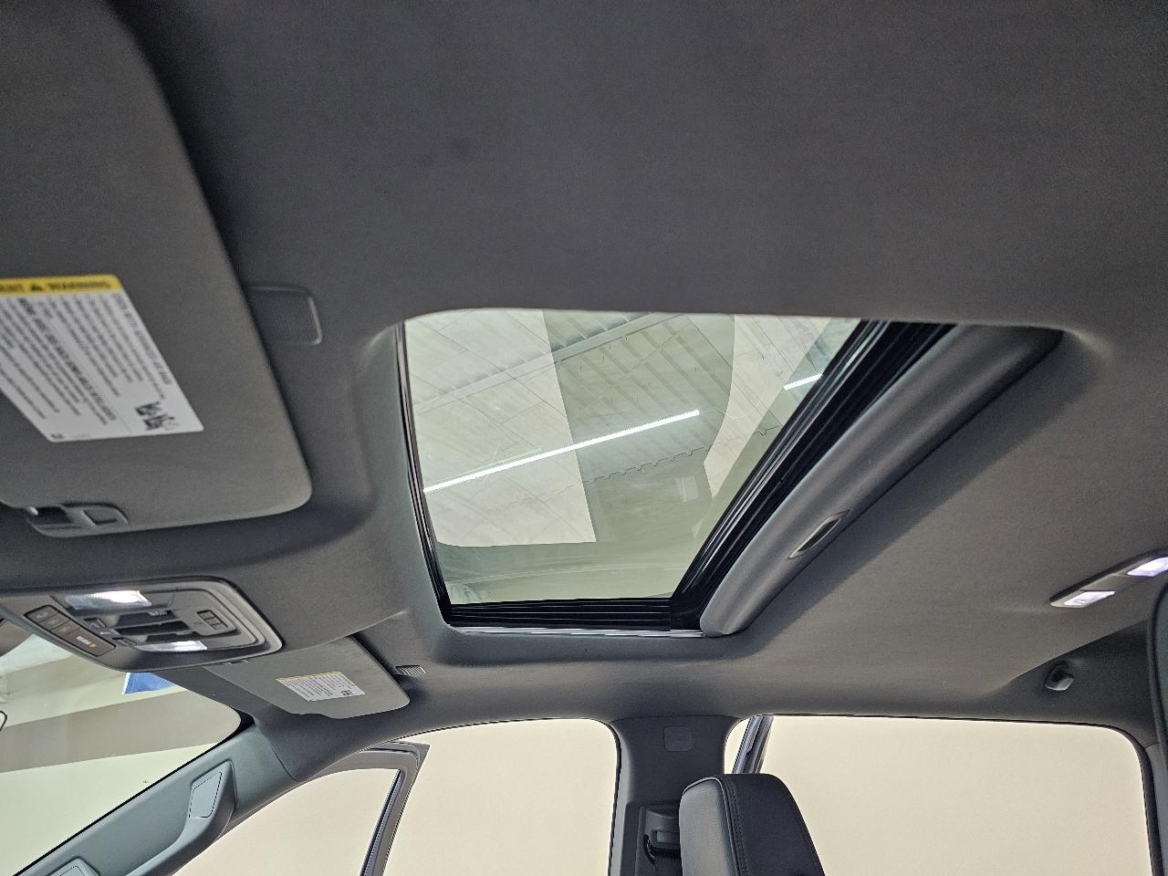 GMC Sierra 1500 Denali Crew Cab Short Box 4WD 2023