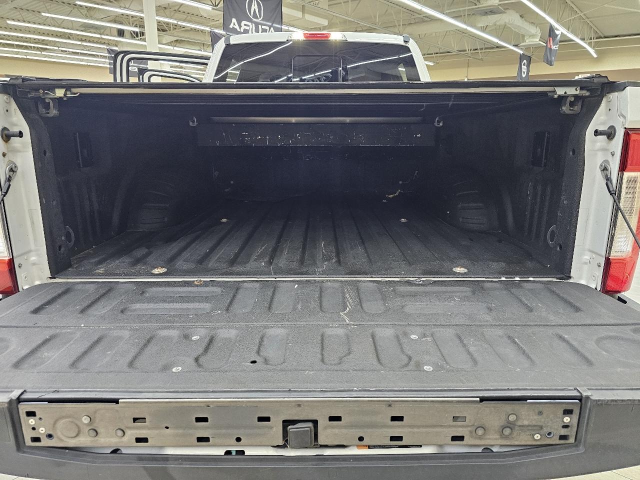 Ford F-250 SD King Ranch Crew Cab 4WD 2017