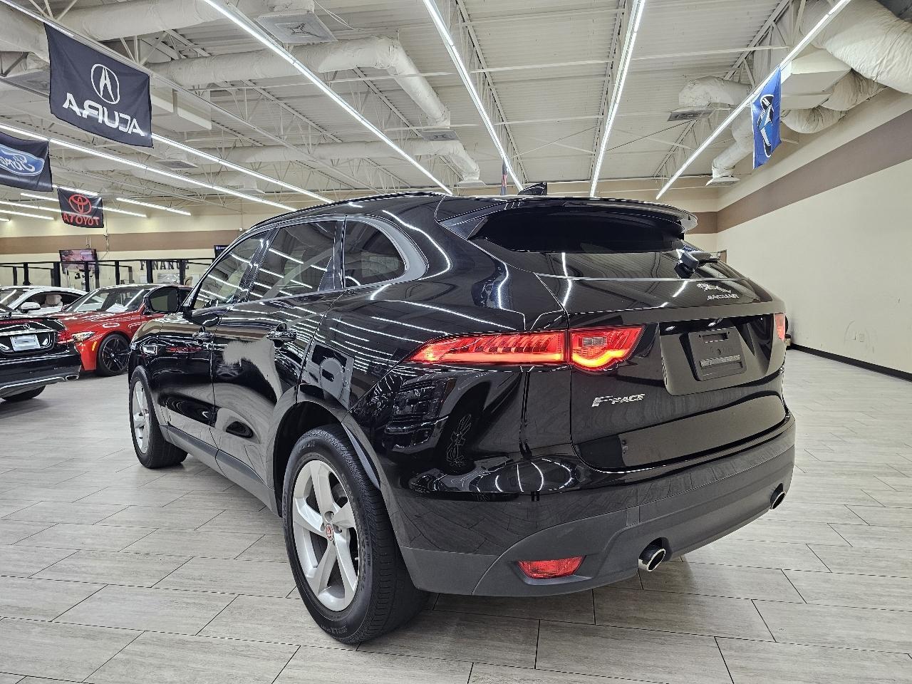 Jaguar F-Pace 25t Premium 2018