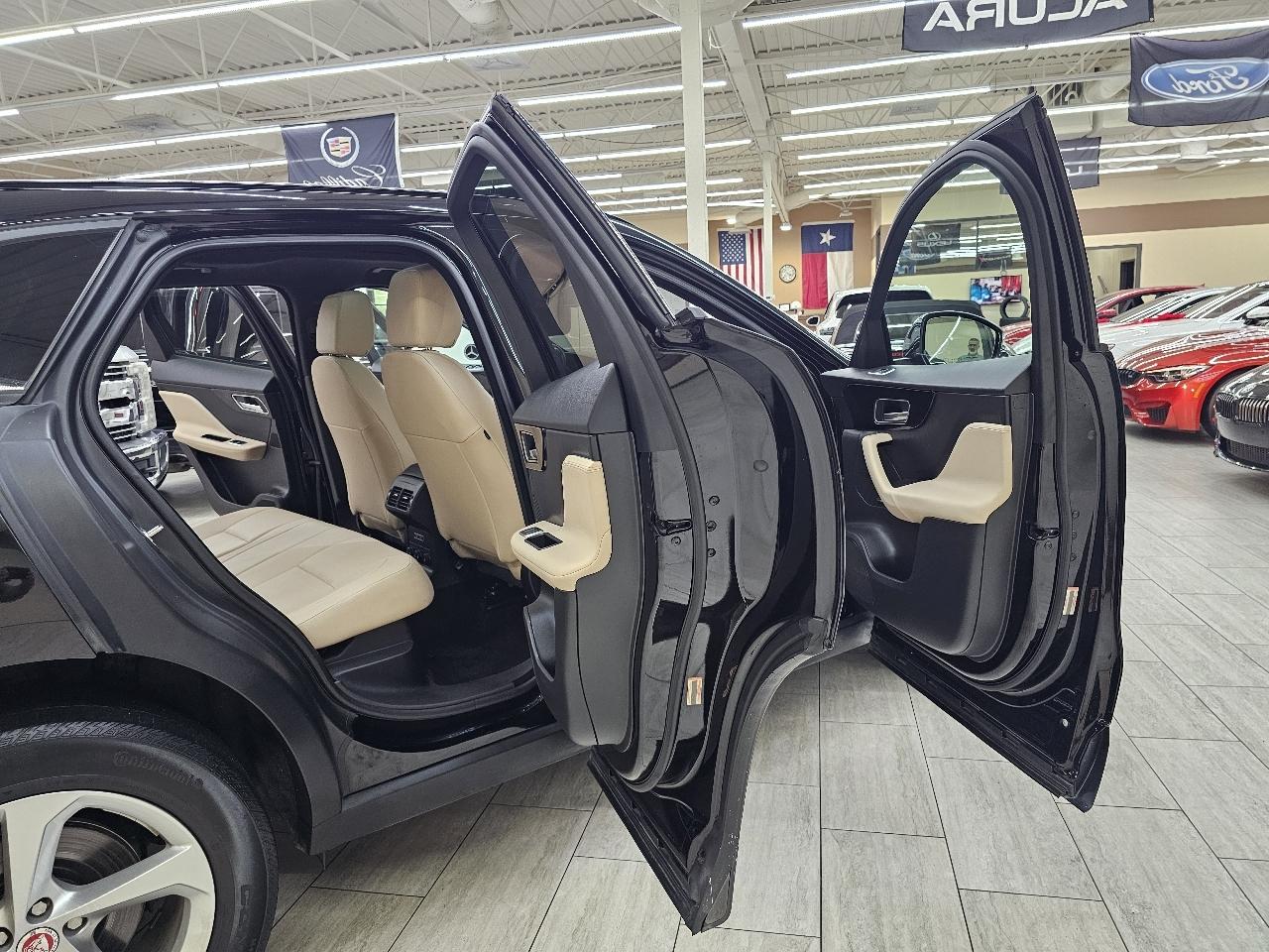 Jaguar F-Pace 25t Premium 2018