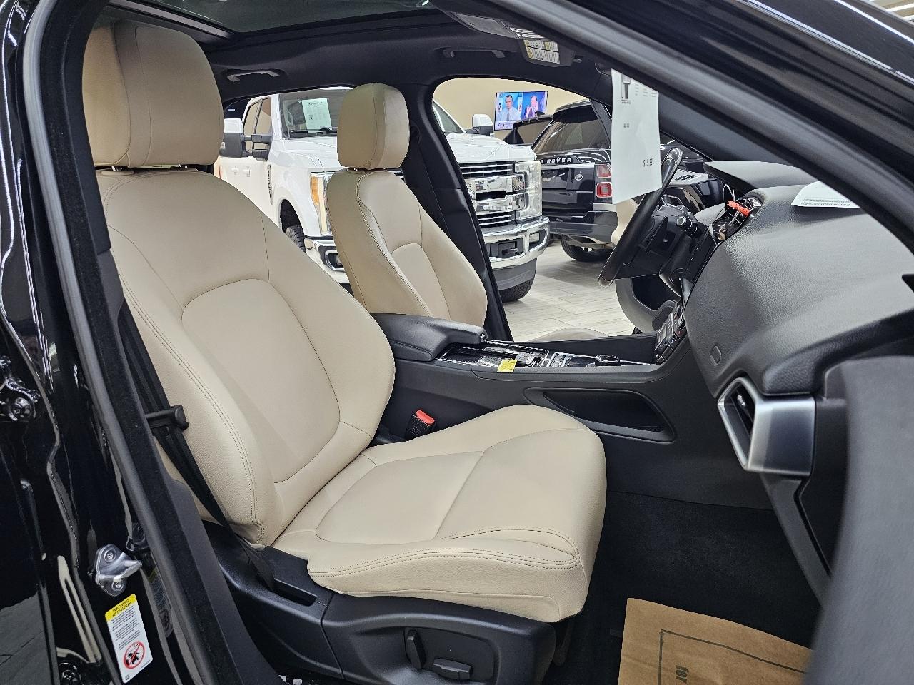 Jaguar F-Pace 25t Premium 2018