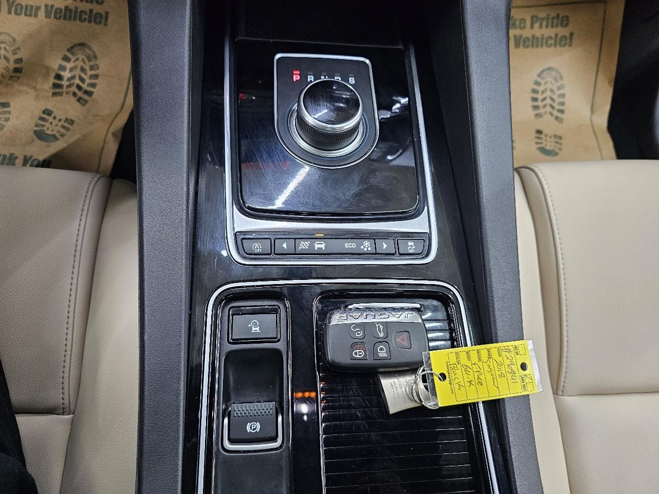 Jaguar F-Pace 25t Premium 2018