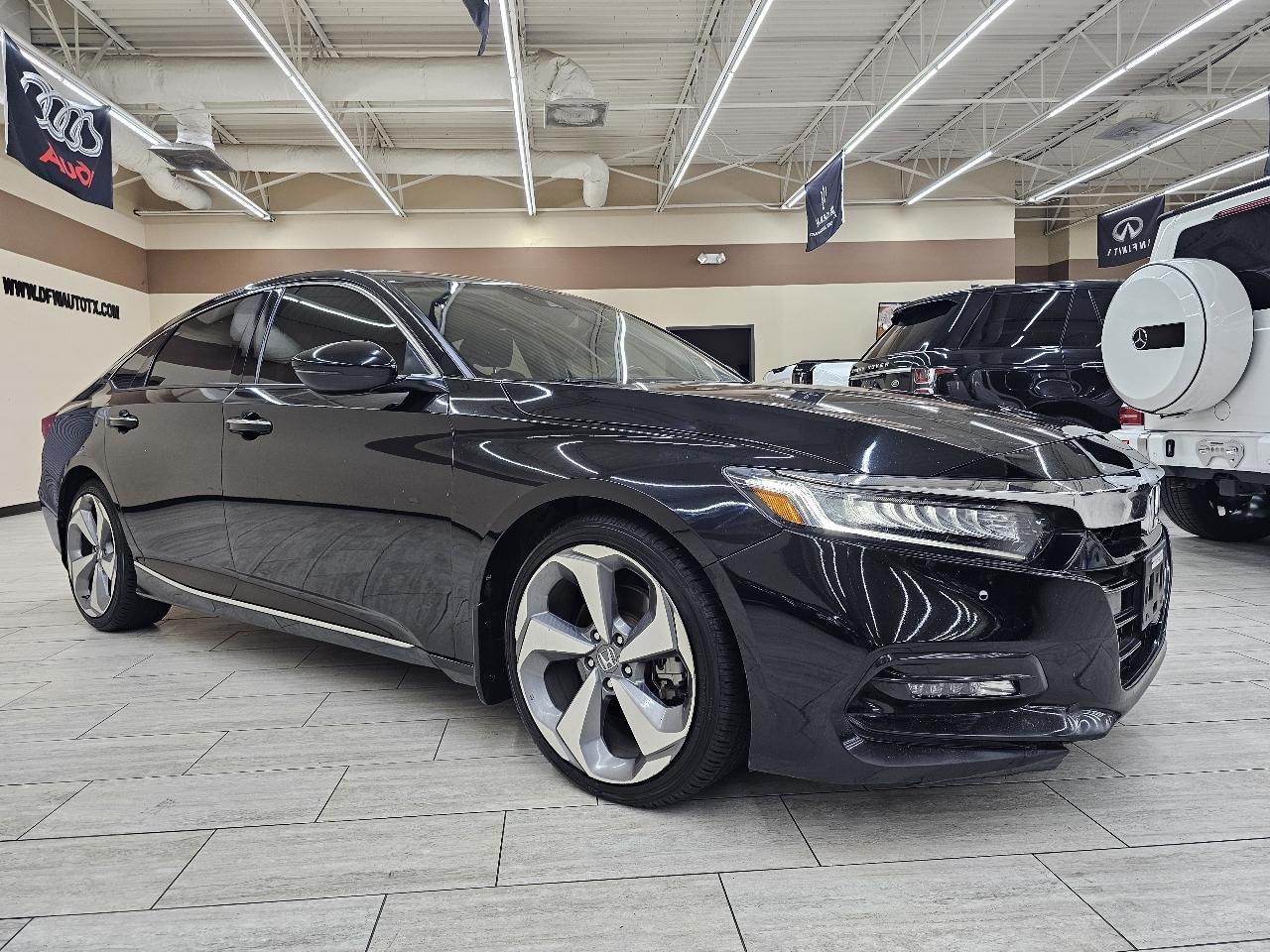 Honda Accord Touring 2.0T 10A 2018