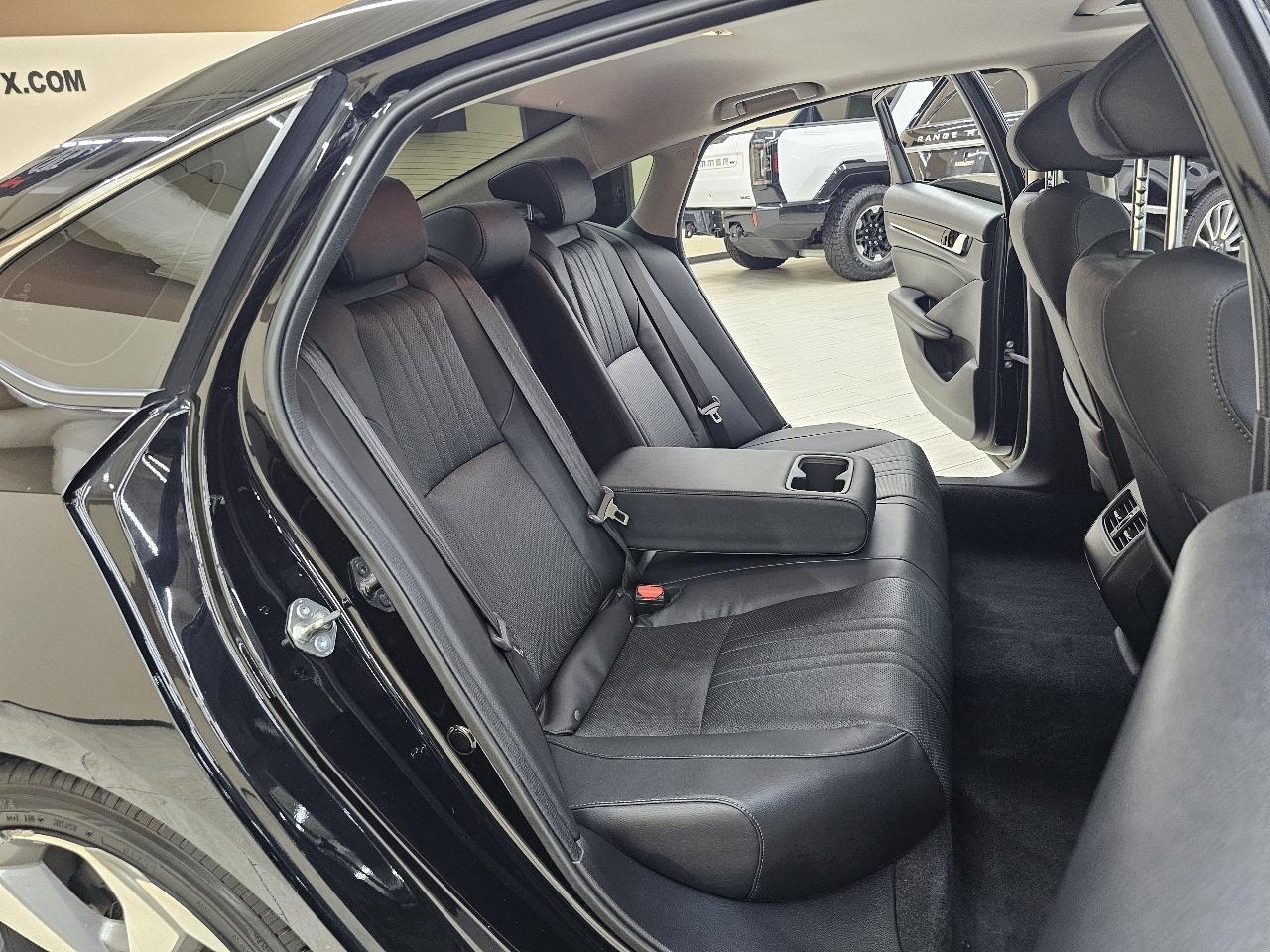 Honda Accord Touring 2.0T 10A 2018