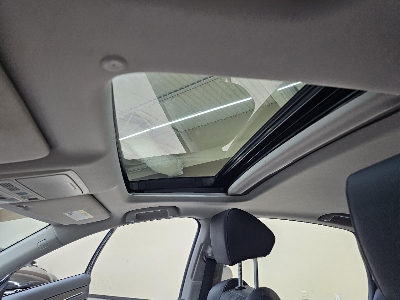 Honda Accord Touring 2.0T 10A 2018