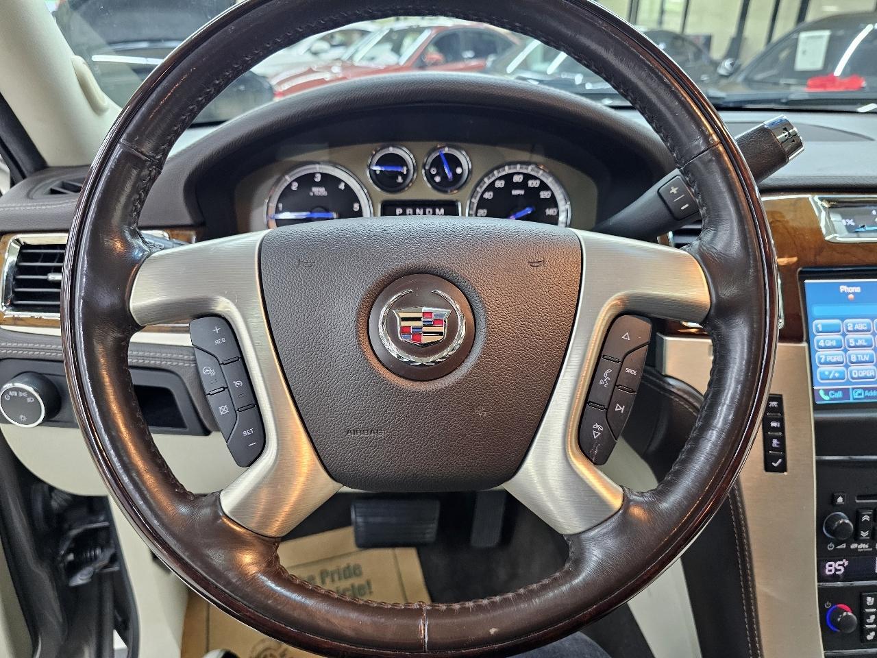 Cadillac Escalade Platinum AWD 2014
