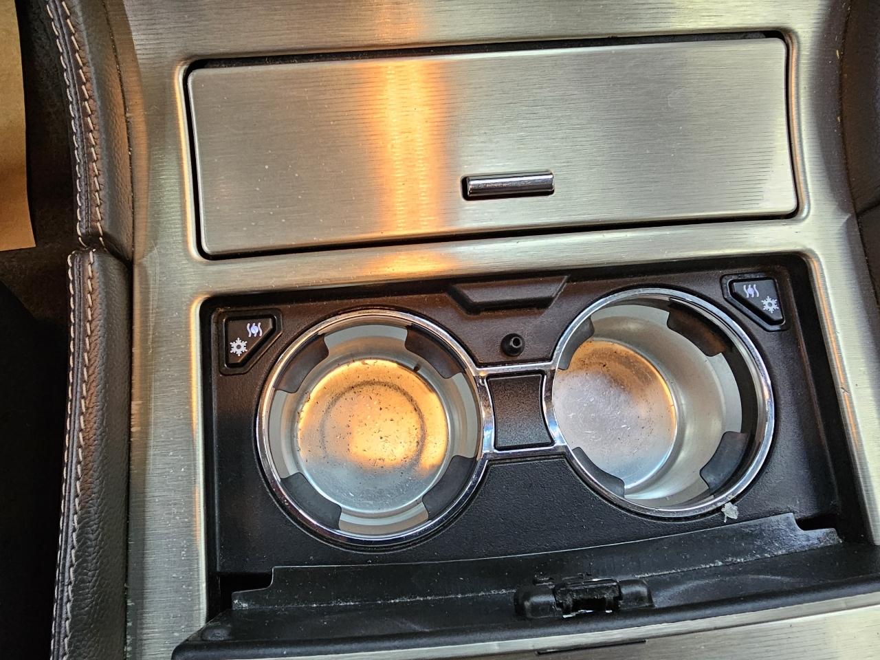 Cadillac Escalade Platinum AWD 2014