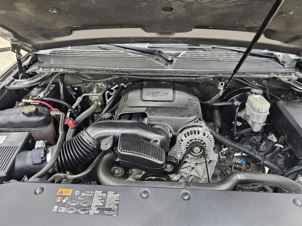 Cadillac Escalade Platinum AWD 2014