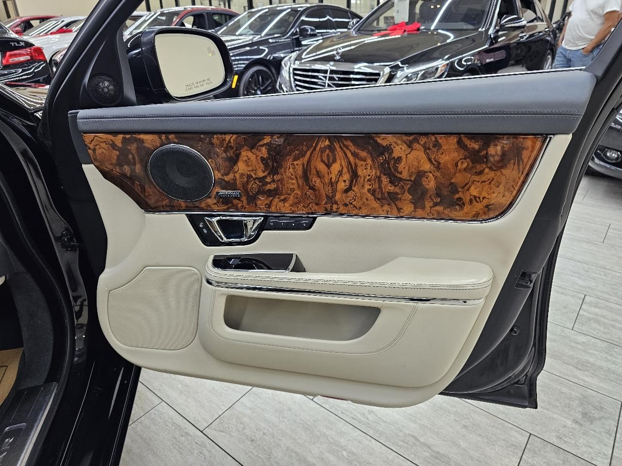 Jaguar XJ-Series XJL Supercharged 2019