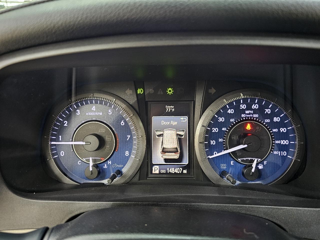 Toyota Sienna XLE FWD 8-Passenger V6 2016