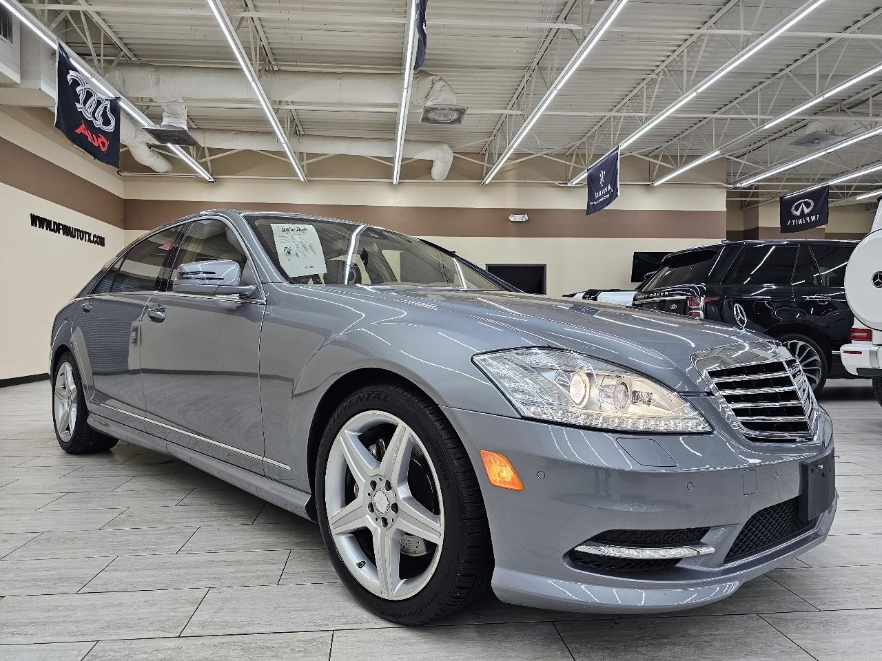 Mercedes-Benz S-Class S550 2010