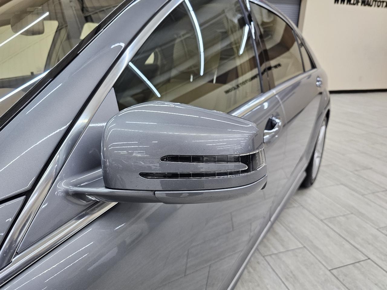 Mercedes-Benz S-Class S550 2010