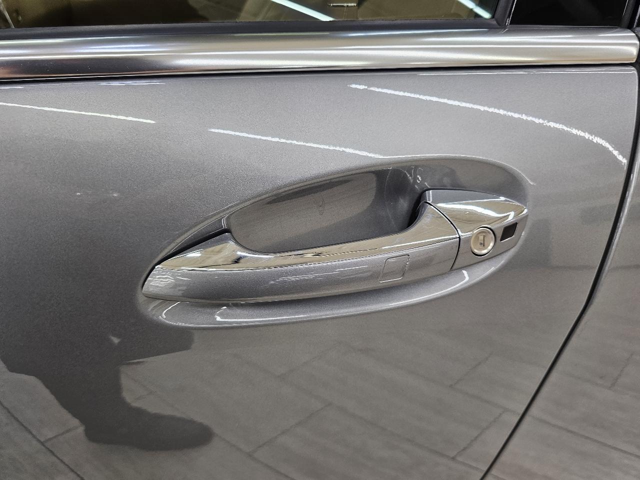 Mercedes-Benz S-Class S550 2010