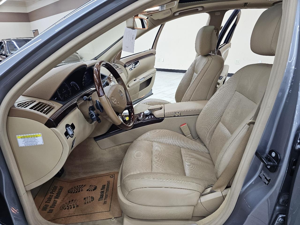 Mercedes-Benz S-Class S550 2010