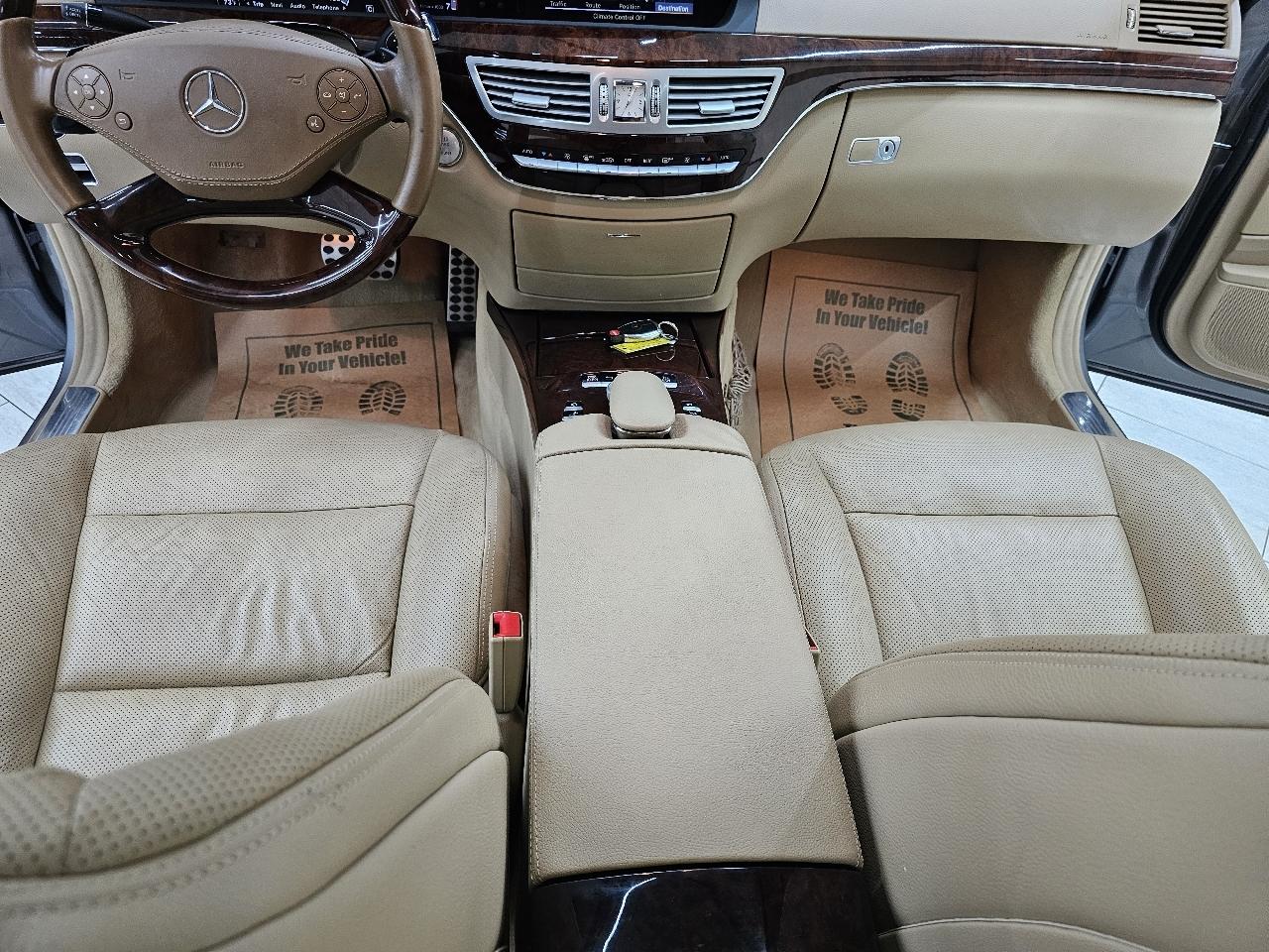 Mercedes-Benz S-Class S550 2010
