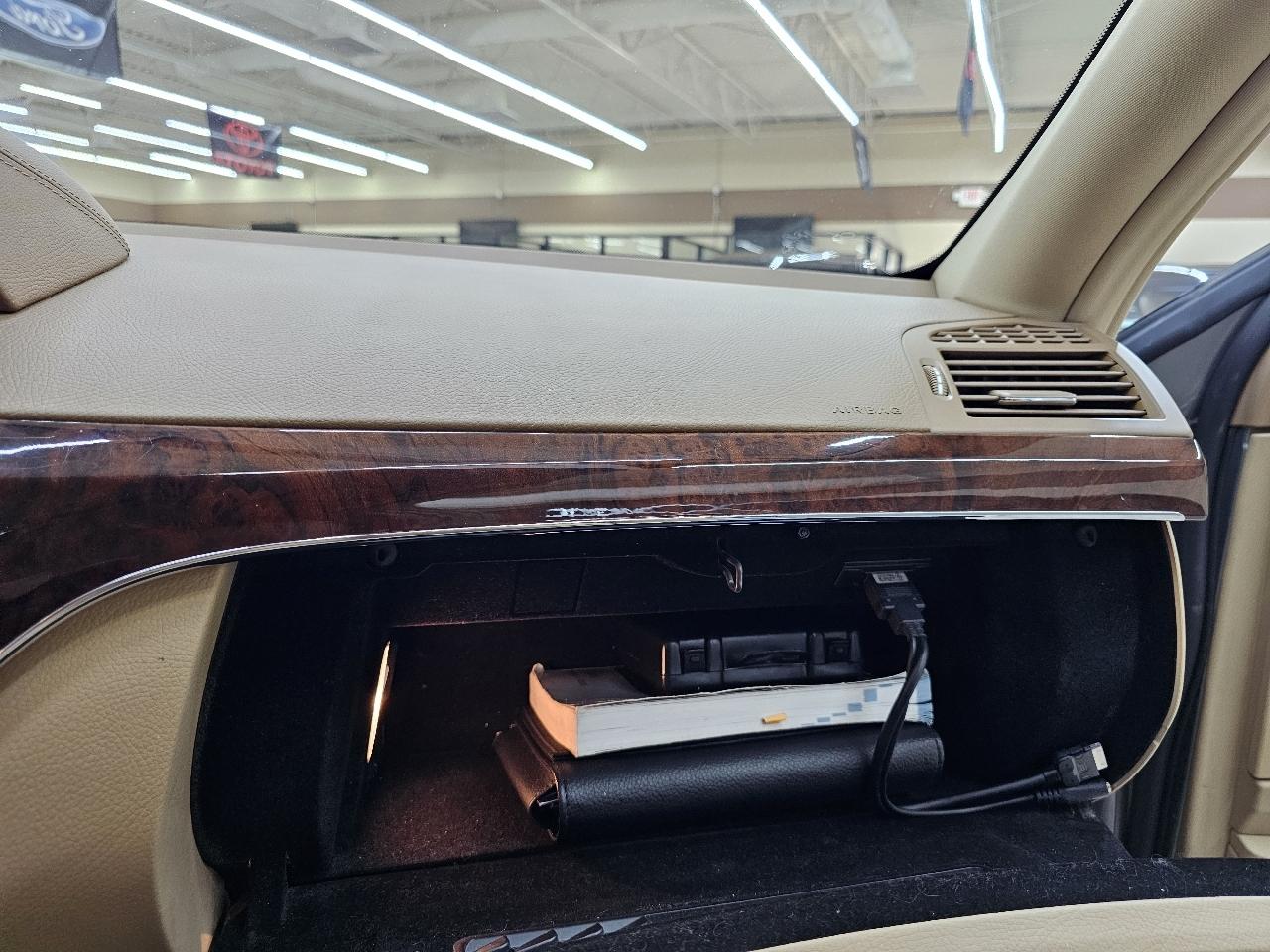 Mercedes-Benz S-Class S550 2010