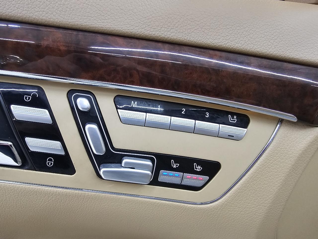 Mercedes-Benz S-Class S550 2010