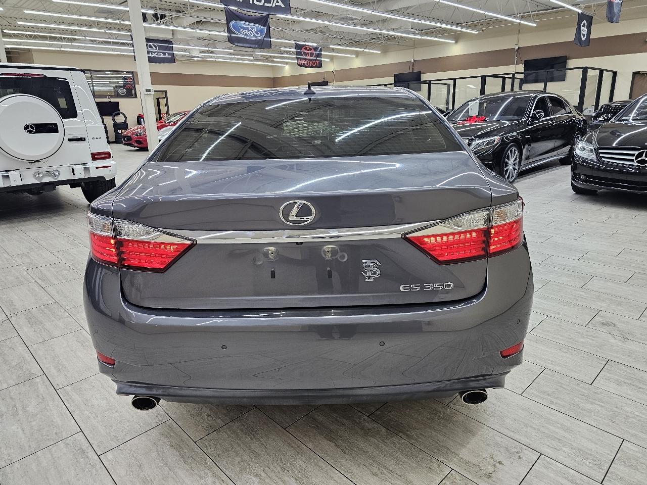 Lexus ES 350 Sedan 2014