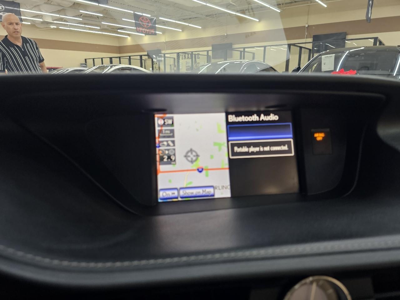 Lexus ES 350 Sedan 2014