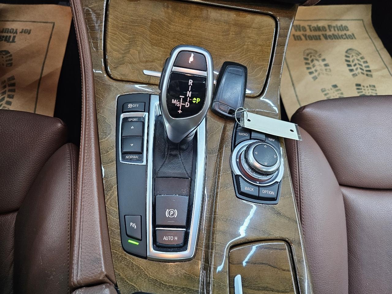 BMW 5-Series 535i 2011