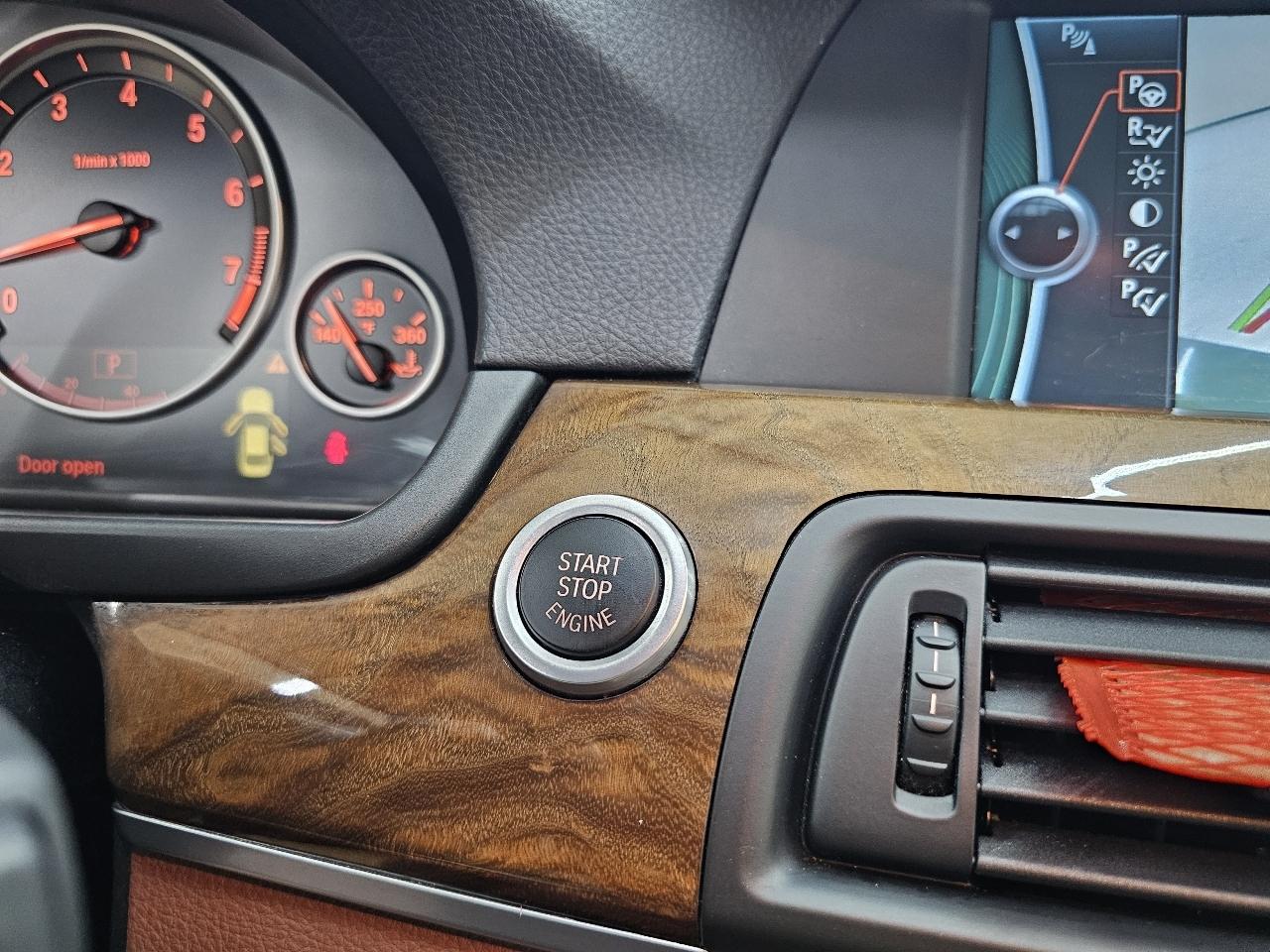 BMW 5-Series 535i 2011