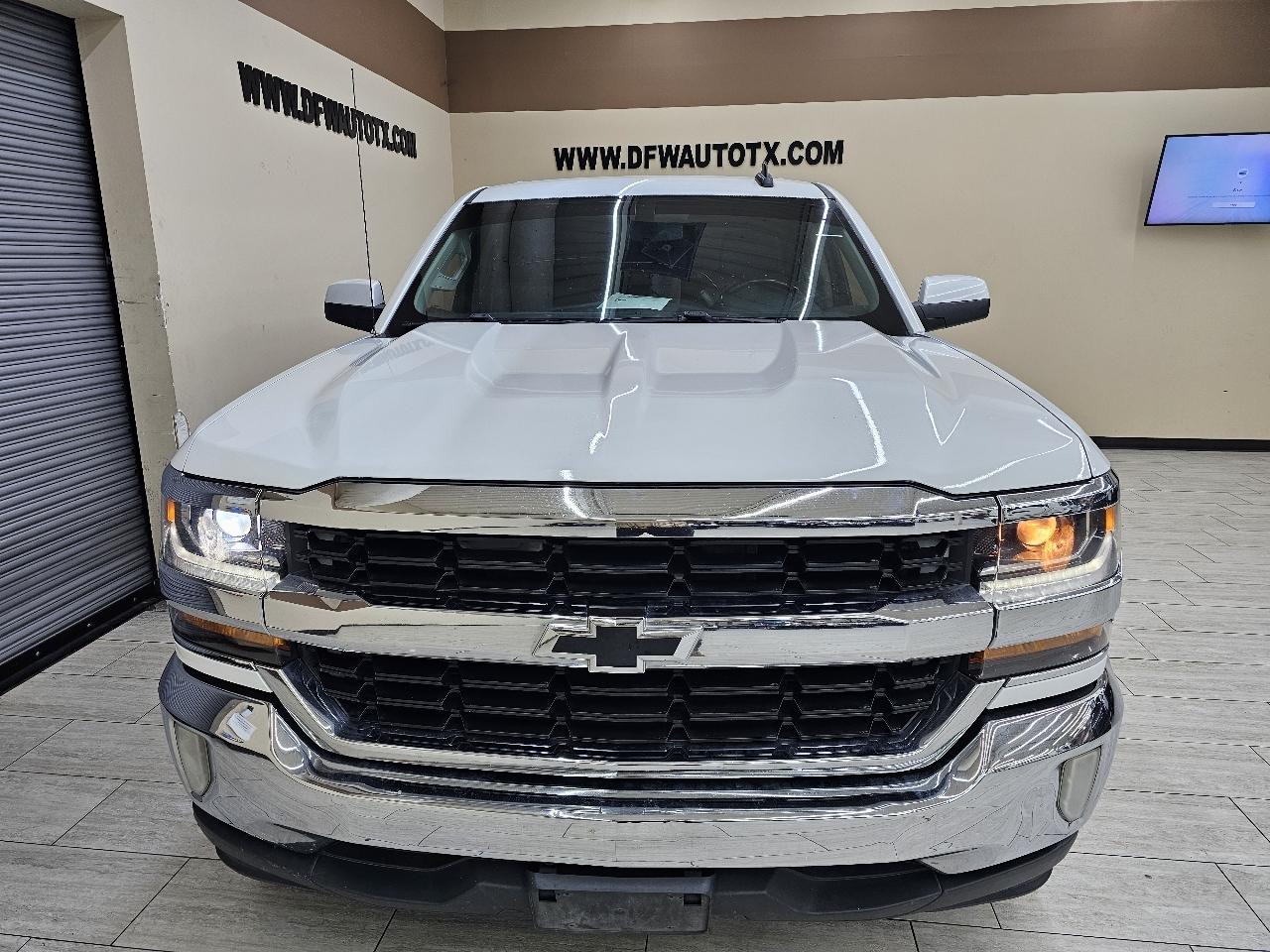 Chevrolet Silverado 1500 LT Crew Cab 2WD 2017