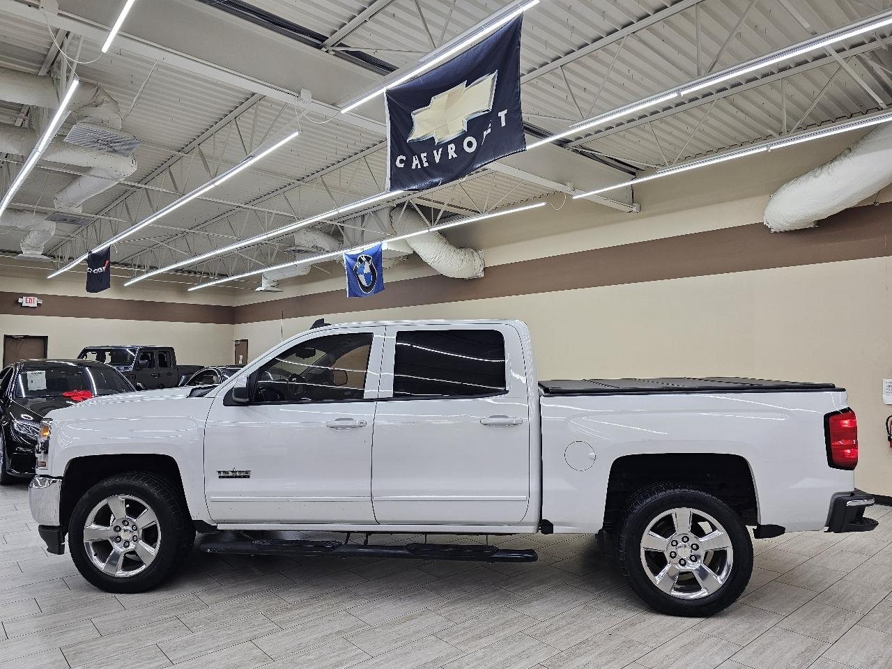 Chevrolet Silverado 1500 LT Crew Cab 2WD 2017