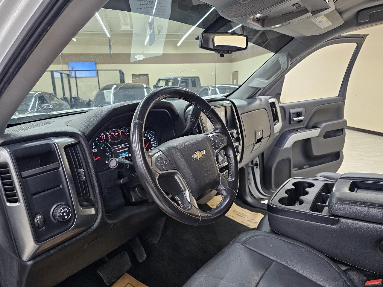 Chevrolet Silverado 1500 LT Crew Cab 2WD 2017