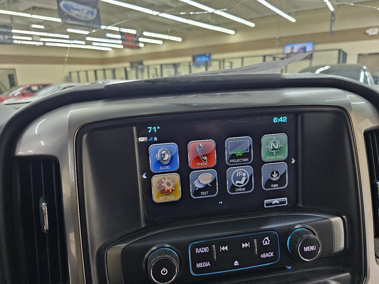 Chevrolet Silverado 1500 LT Crew Cab 2WD 2017