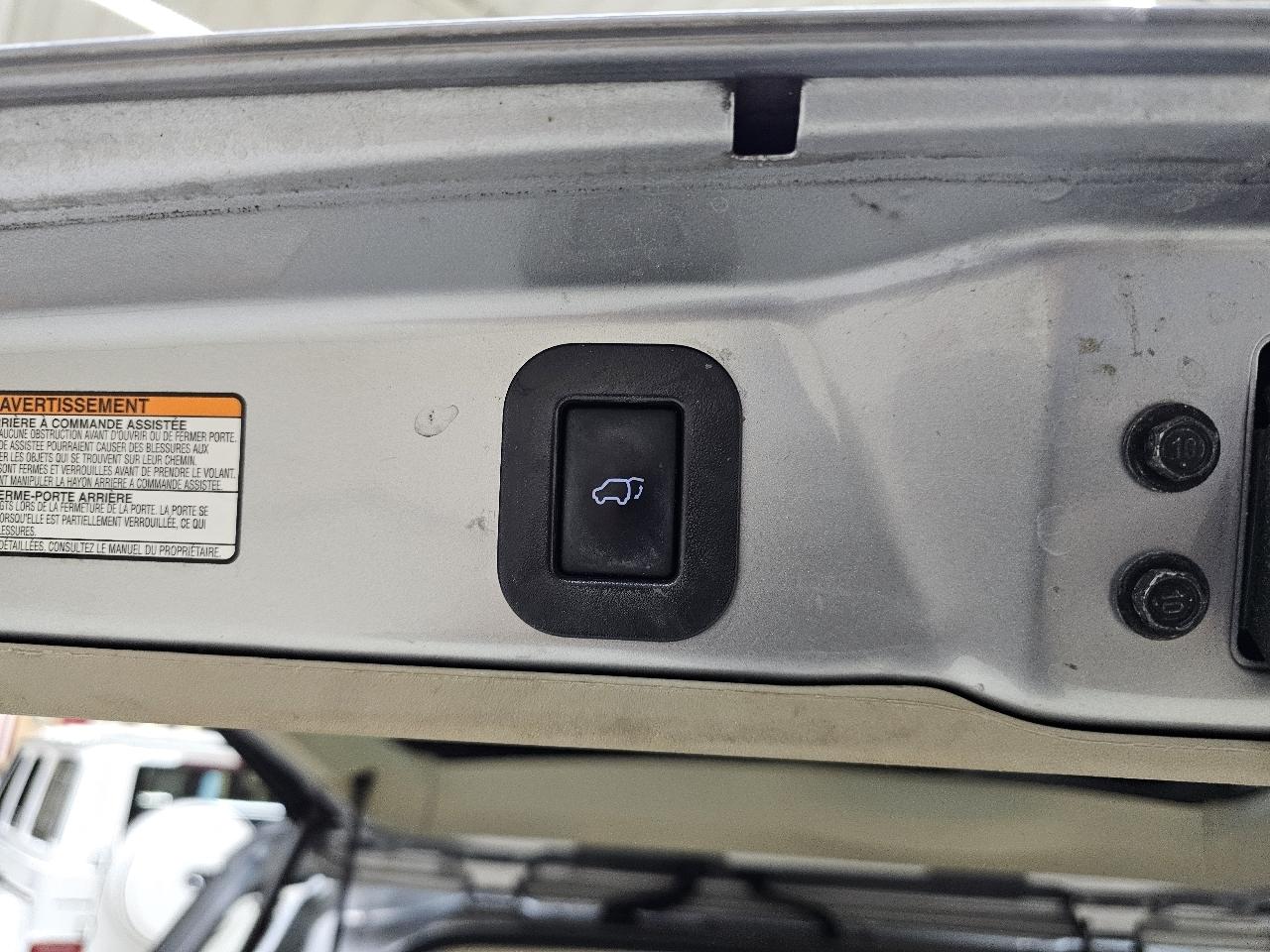 Toyota Sienna XLE FWD 8-Passenger V6 2015