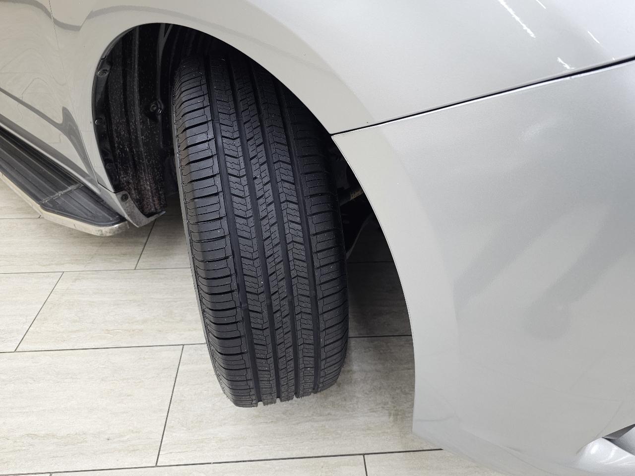 Toyota Sienna XLE FWD 8-Passenger V6 2015