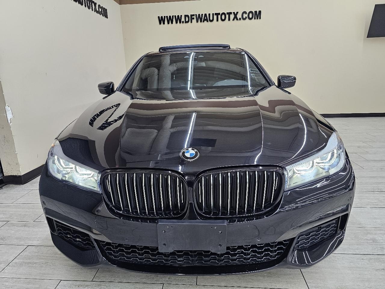 BMW 7-Series 740i 2019