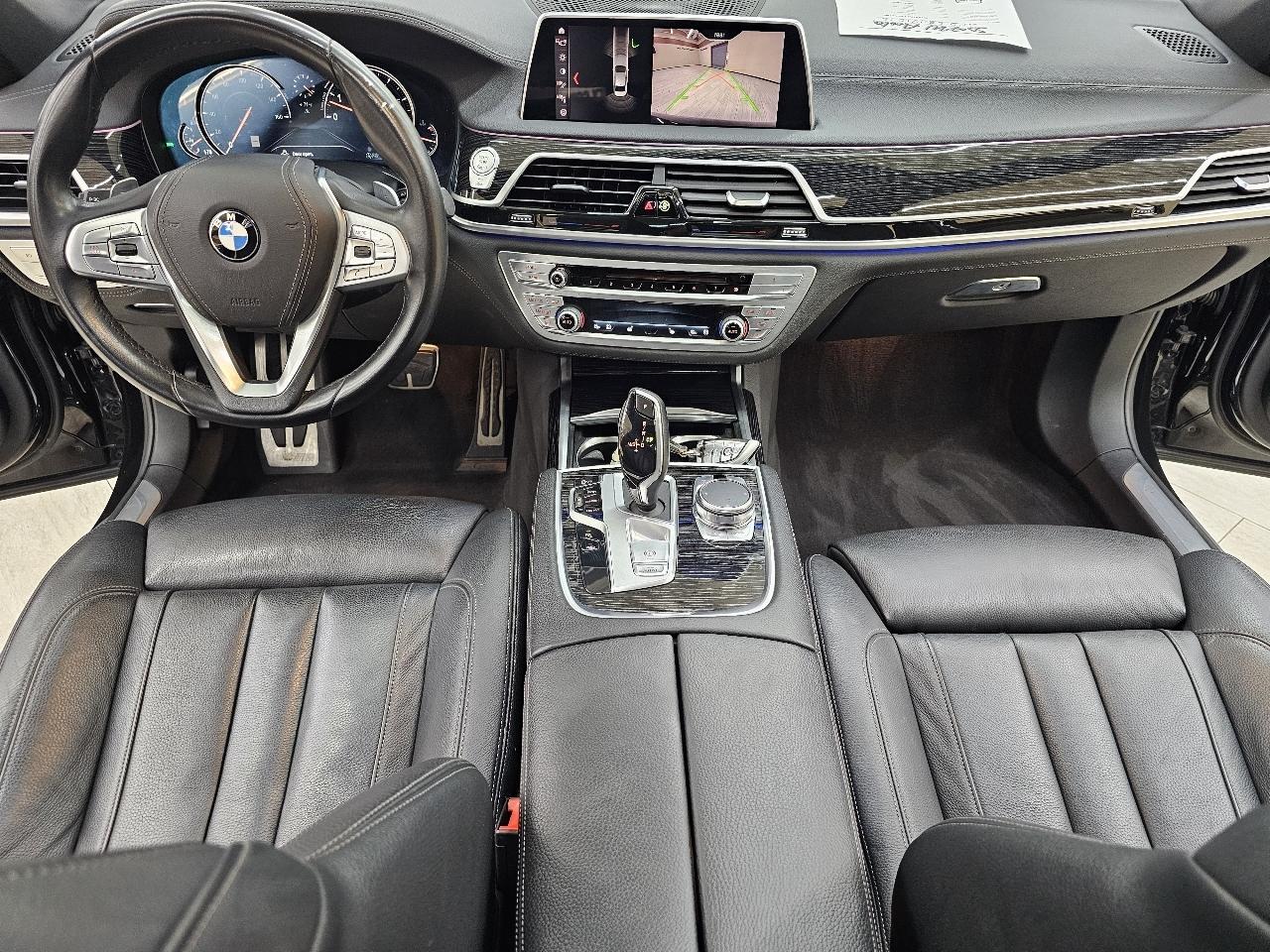 BMW 7-Series 740i 2019