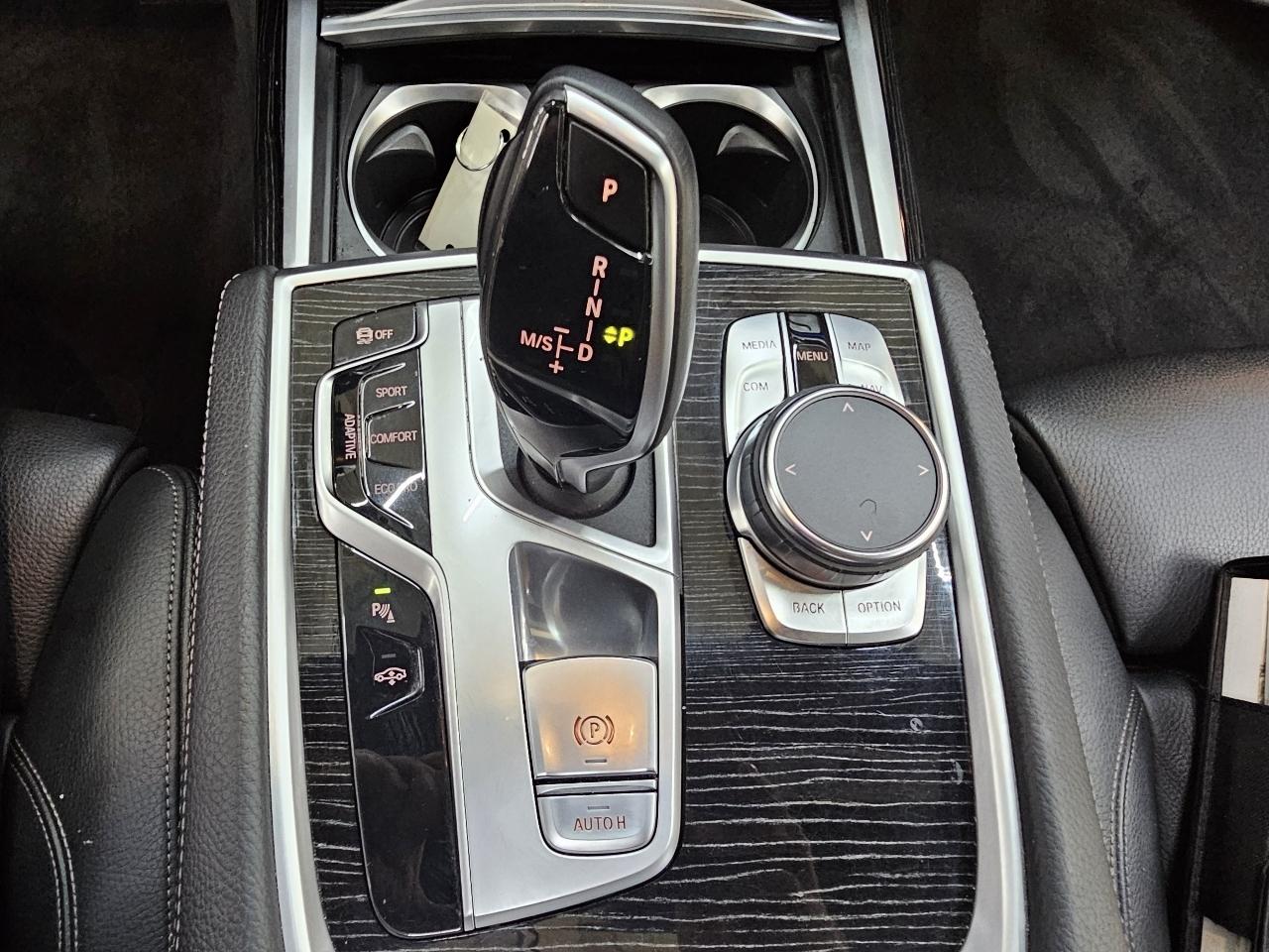 BMW 7-Series 740i 2019