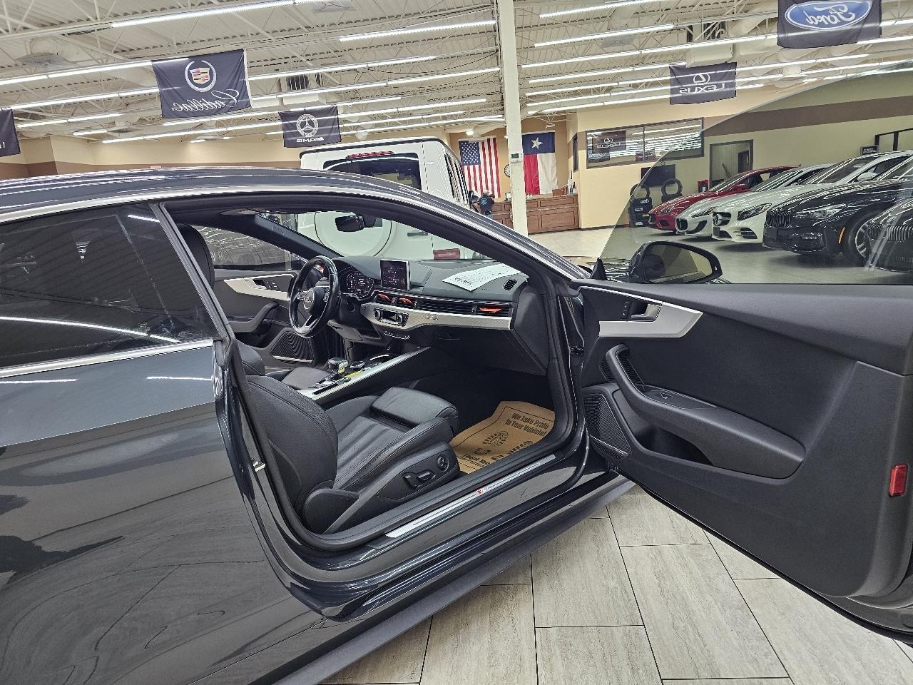 Audi A5 Premium Plus S-Line Coupe quattro 7A 2018