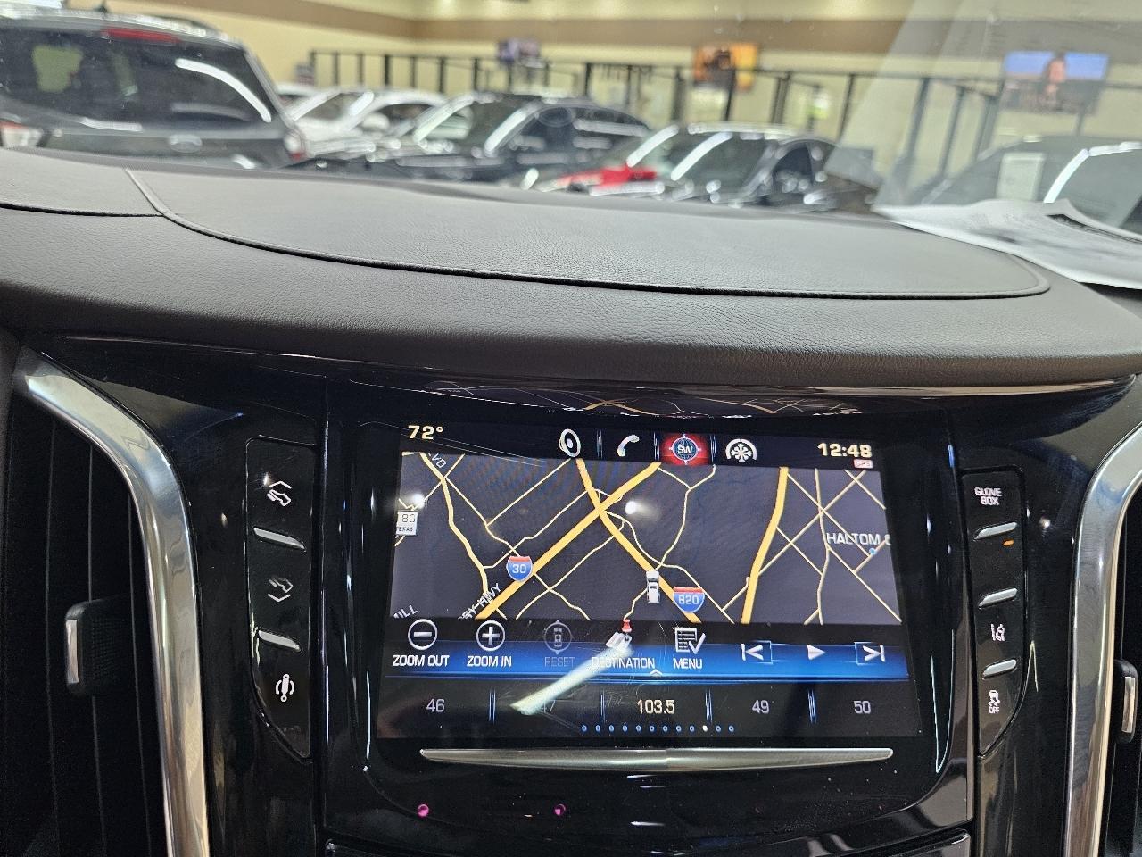 Cadillac Escalade ESV Luxury 4WD 2015