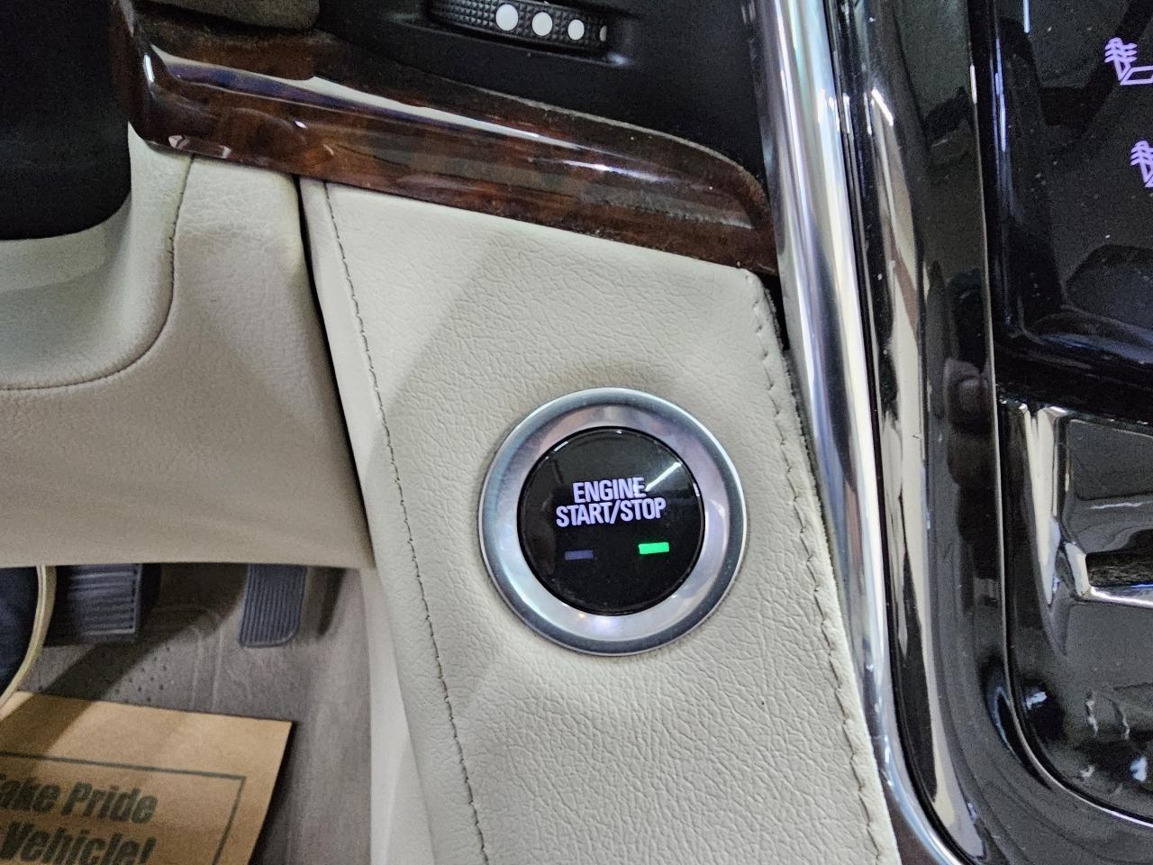 Cadillac Escalade ESV Luxury 4WD 2015