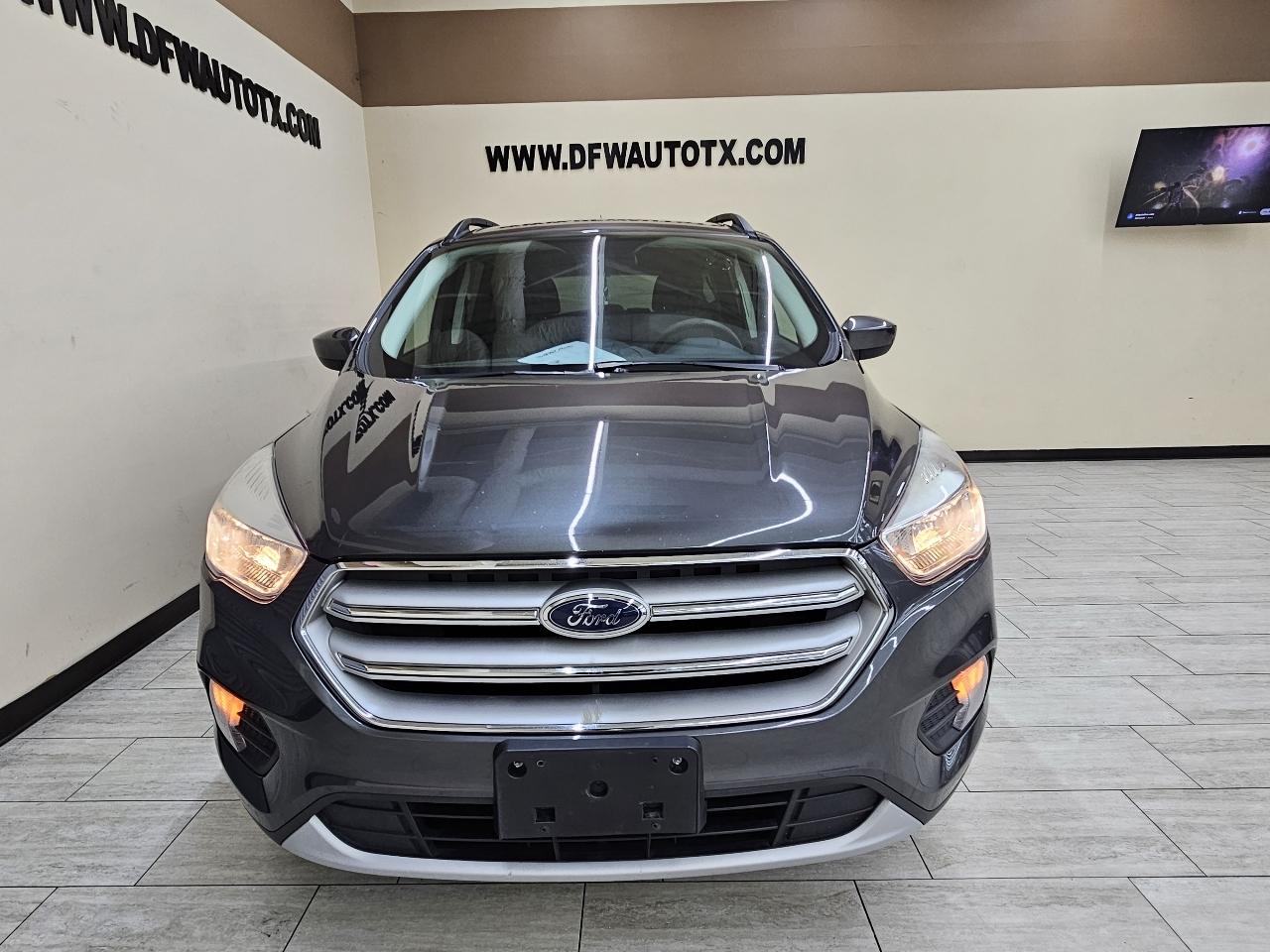 Ford Escape SE FWD 2018
