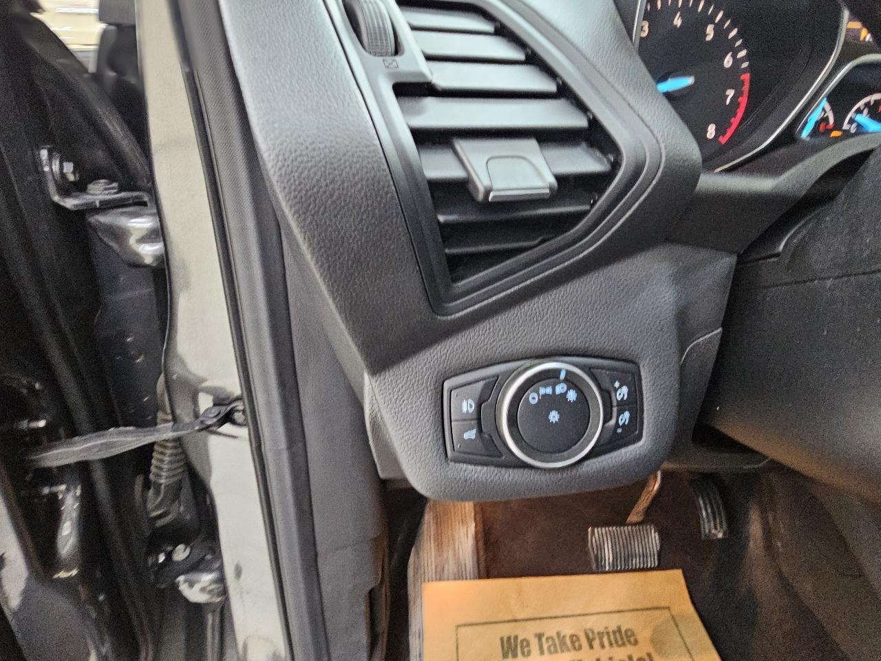 Ford Escape SE FWD 2018