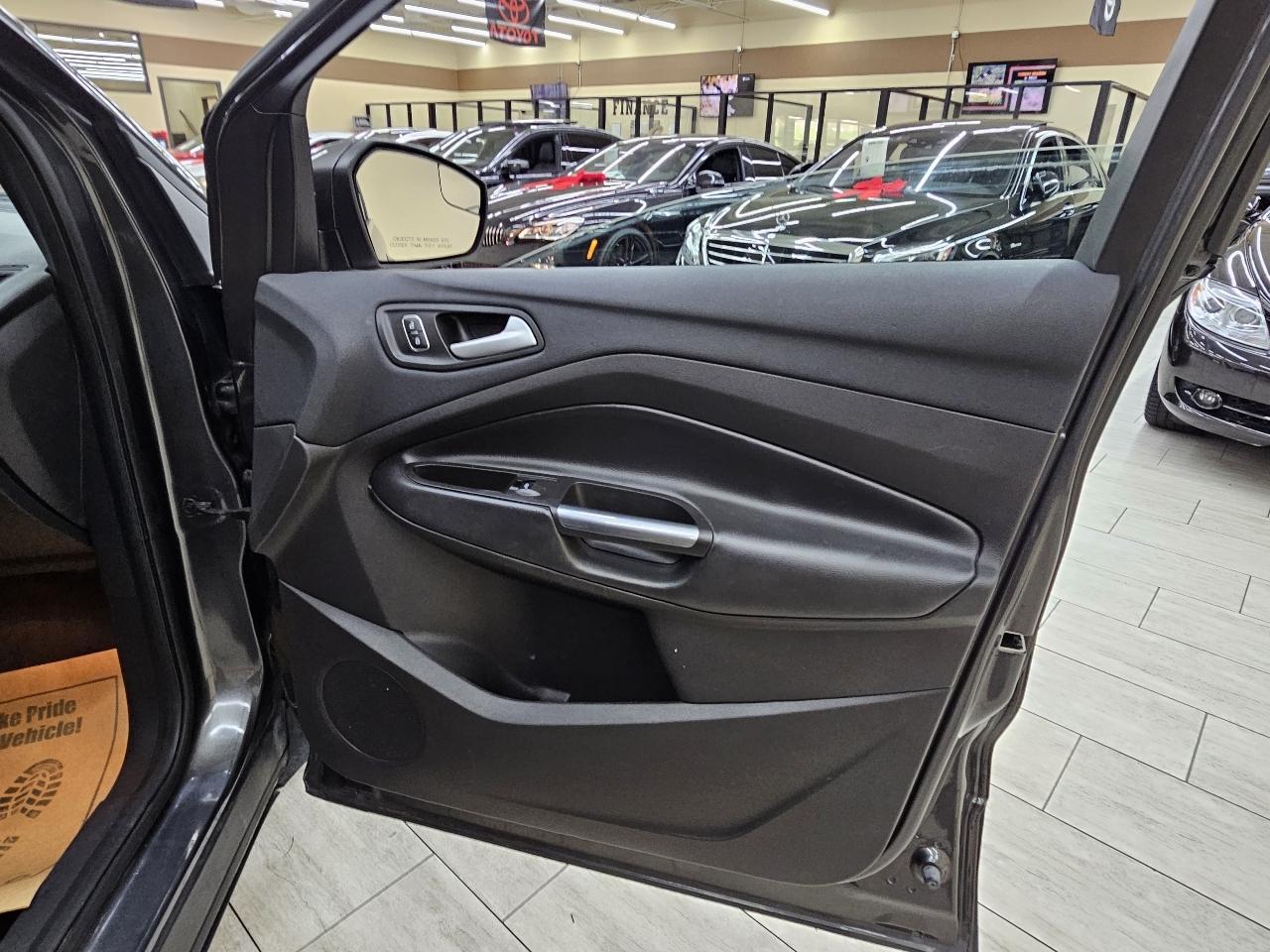 Ford Escape SE FWD 2018
